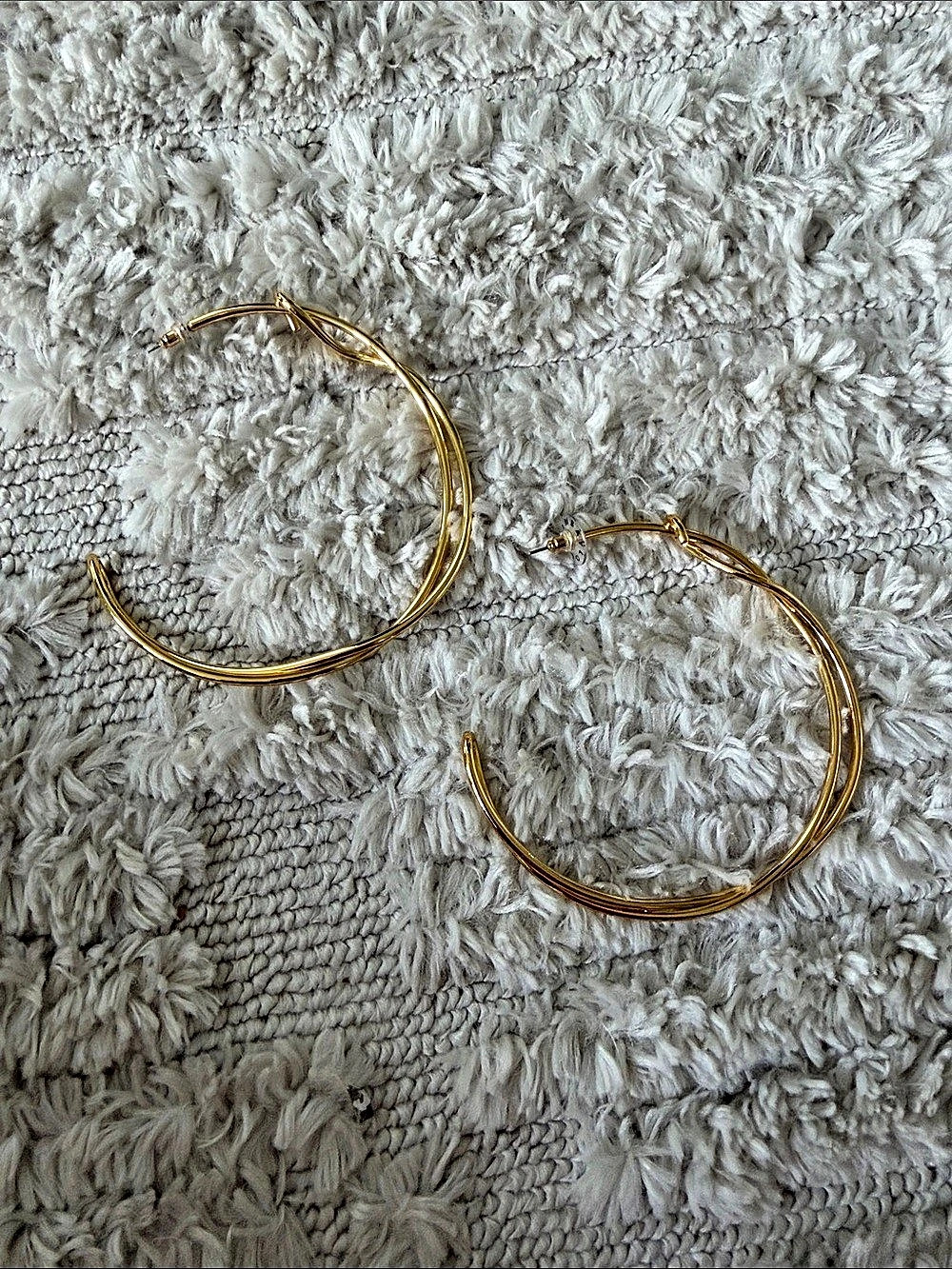Bimba y Lola Gold Twisted Double Hoop Earrings Like New